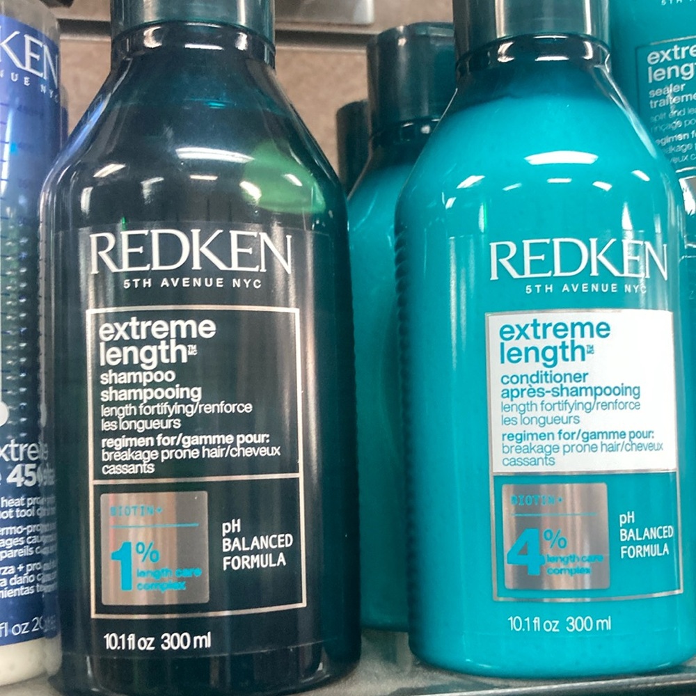 Redken Extreme Length Shampoo and Conditioner Duo - Black and Blue